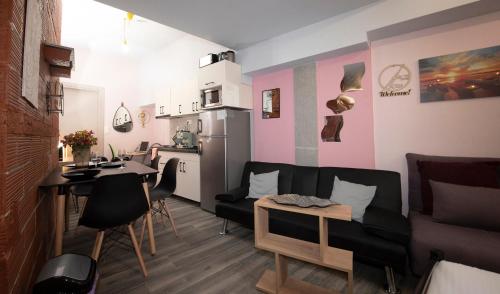 KK75corner CAOBA