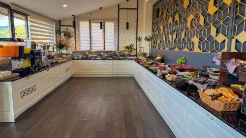 Φωτογραφία από το άλμπουμ του Sera Lake Resort Hotel Spa & Aparts στην Τραπεζούντα