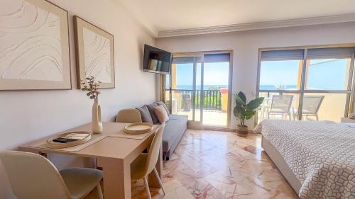 OleHolidays 913 Romana Playa con vistas al mar