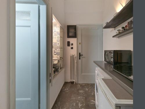 Urban Apt in Vibrant Kypseli with 1000Mbps Fiber Wi-Fi