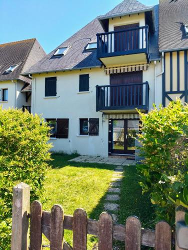 Ravissant Cottage avec jardin, refait à neuf, 2 à 5 pers