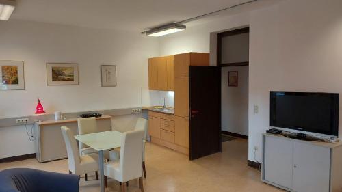 1 Zimmer Wohnung mit Balkon