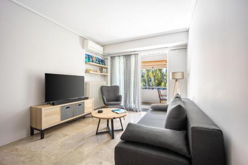 Glyfada Muse - Sea and City Apartment by GK Hospitality Group