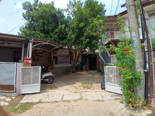 Το κτήριο όπου στεγάζεται  ο ξενώνας