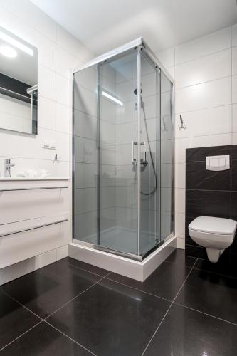 Koupelna v ubytování U Gawlaka - Noclegi z Jacuzzi i widokiem na Tatry