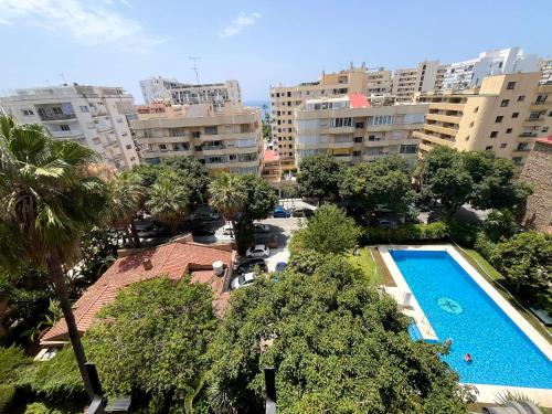 Bright, central, close to the sea, parking and WiFi