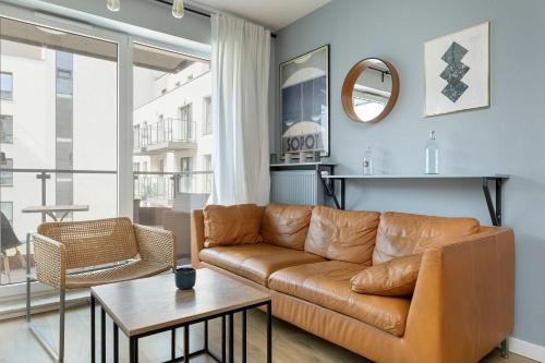 Chmielna Riverside Premium Apartment with Parking in the City Centre by Noclegi Renters
