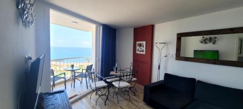 Pulse View - Las Americas