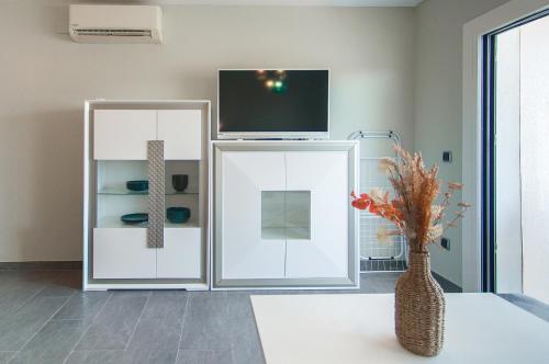 WELCS APARTAMENTO 270 EMP con vistas al canal