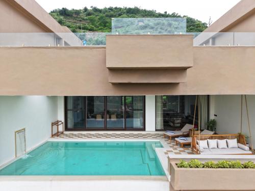 Πισίνα στο ή κοντά στο Aurum Villa, Moringa Valley