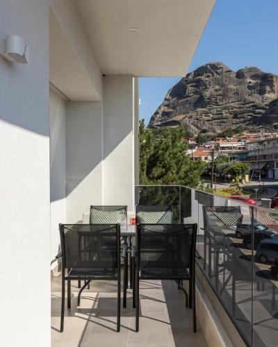 Γενική θέα στο βουνό ή θέα στο βουνό από  αυτό το ξενοδοχείο διαμερισμάτων