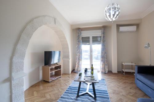 Ano Patisia, A 5th Floor Fully Renovated Penthouse