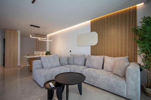 Petrino Compex III, Pefkohori by Halkidiki Villas