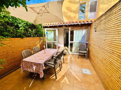 Bungalow House of sun