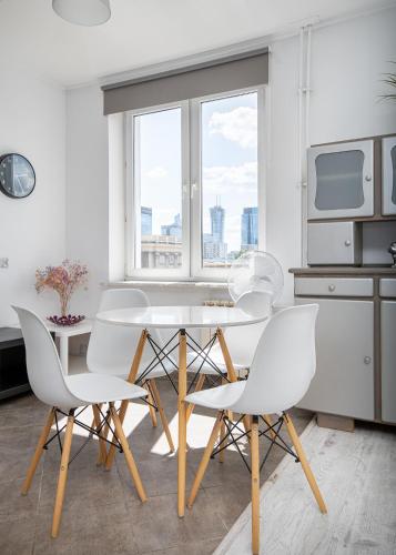 RentPlanet - Apartament przy Hali Mirowskiej