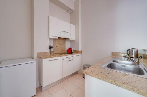 Bel appartement avec terrasse et parking privé