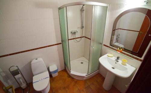 A bathroom at Вілла Ягуся