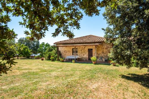 Κήπος έξω από το Agriturismo Paugnano