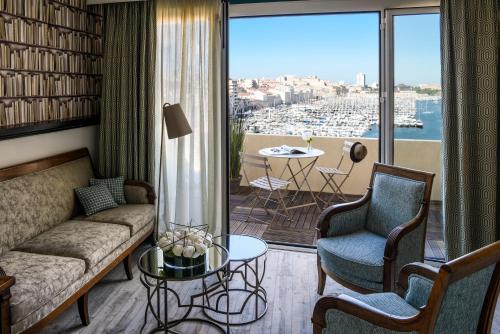 Ruang duduk di Grand Hotel Beauvau Marseille Vieux-Port - MGallery Collection