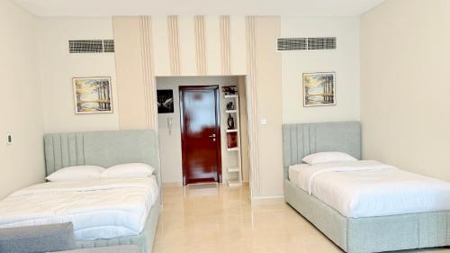 Postel nebo postele na pokoji v ubytování Best Place Holiday Home Free Parking 3