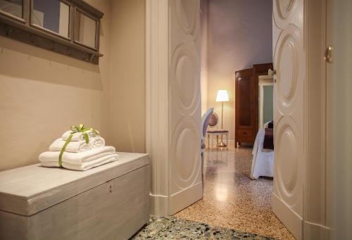 Bed and Breakfast Palazzo Bregante, Monopoli, Italy - Booking.com