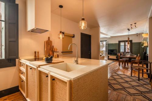 Indah - 2 bedrooms in Centro