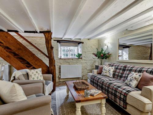 Posezení v ubytování 2 Bed in Barnstaple 5mls N 93022