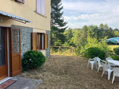 Gallery image of Casa indipendente con ampio giardino in Avaglio