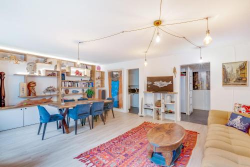 Appartement style galerie d'art avec parking