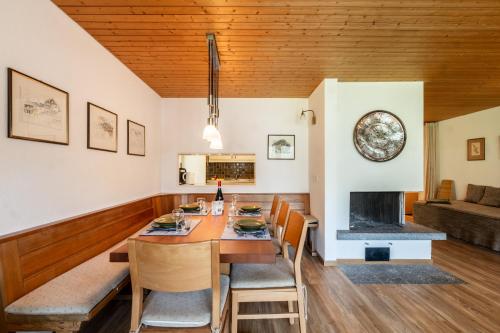 Haus Attila Attika