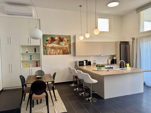 Luxury Apartment Vavi Kedros