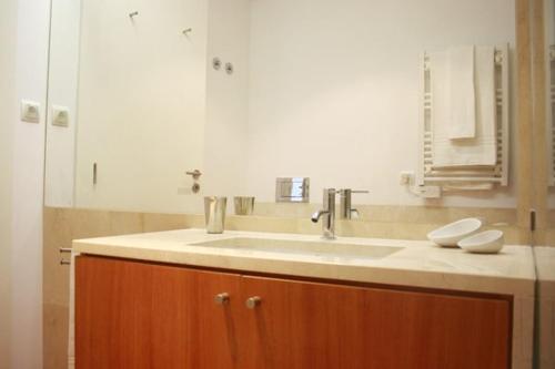 Belem Apartment with private parking