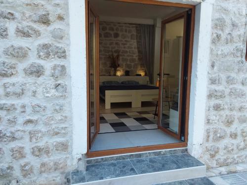 Imagen de la galería de Apartment Marci, en Donji Morinj