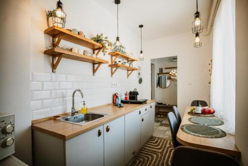 Dapur atau dapur kecil di Villa Bohemia