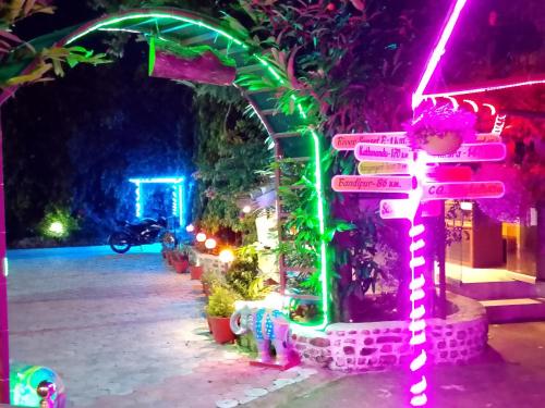 Foto sihtkohas Sauraha asuva majutusasutuse Hotel Rhino Land-Sauraha Family Home galeriist