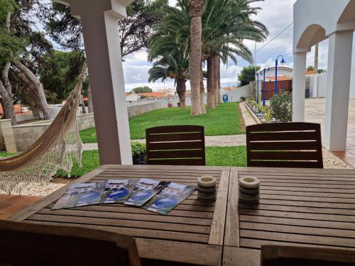 Αίθριο ή υπαίθριος χώρος στο L'Oasis Palm Beach House