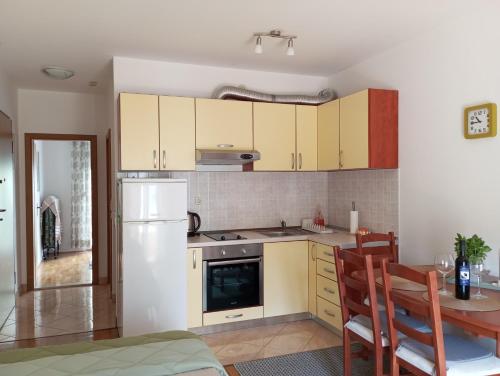 Apartman Lea 2