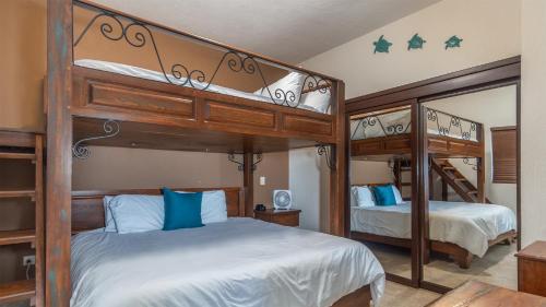 Postel nebo postele na pokoji v ubytování Sonoran Sky