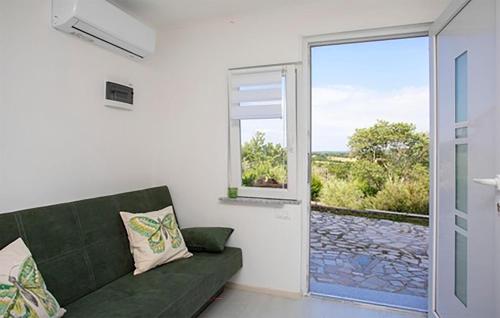 Nice Apartment In Labin With Wifi