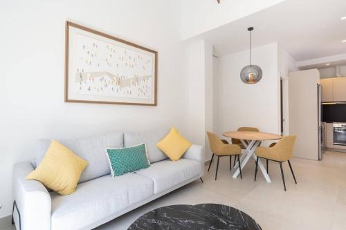 Deluxe 2 Bedroom Apartment