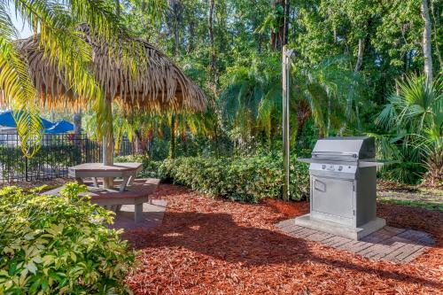 Parkway International Resort by Coolvacay photo 20