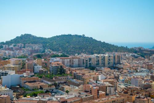 Picasso 2 Skyline photo 31