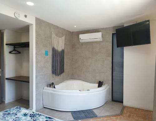 Koupelna v ubytování Hotel Macaw Cúcuta