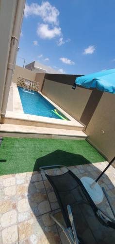 Maison avec piscine