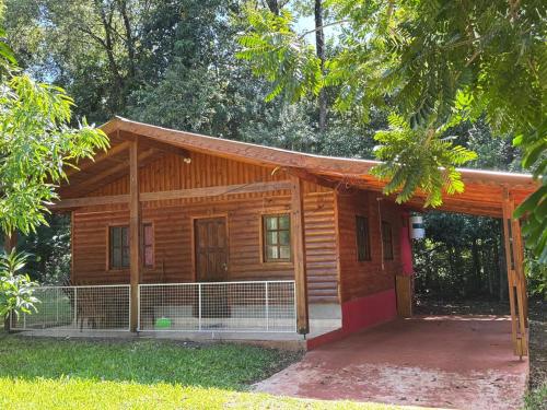 Budova, kde se kemp nachází