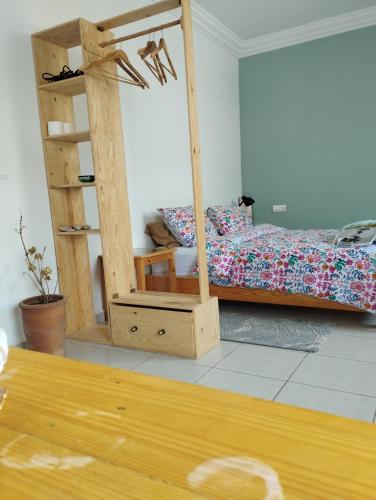Postel nebo postele na pokoji v ubytování Cozy studio avec Kitchenette