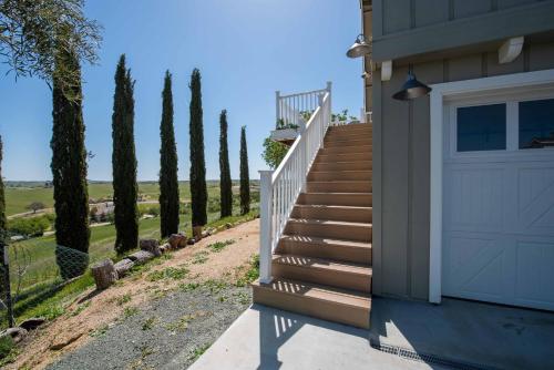 Φωτογραφία από το άλμπουμ του Hidden Acre Vineyard Estate σε Paso Robles