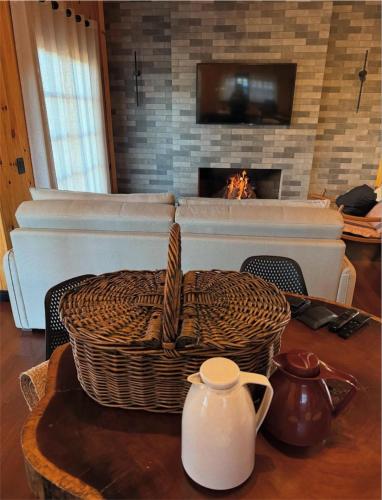 TV a/nebo společenská místnost v ubytování Pousada Vale do Charao