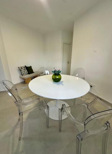 Χώρος καθιστικού στο Central 2 bedroom flat