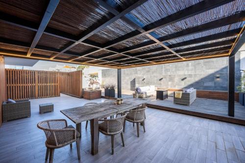TERRAZA - Exclusive Terrace, Sea View & Pool